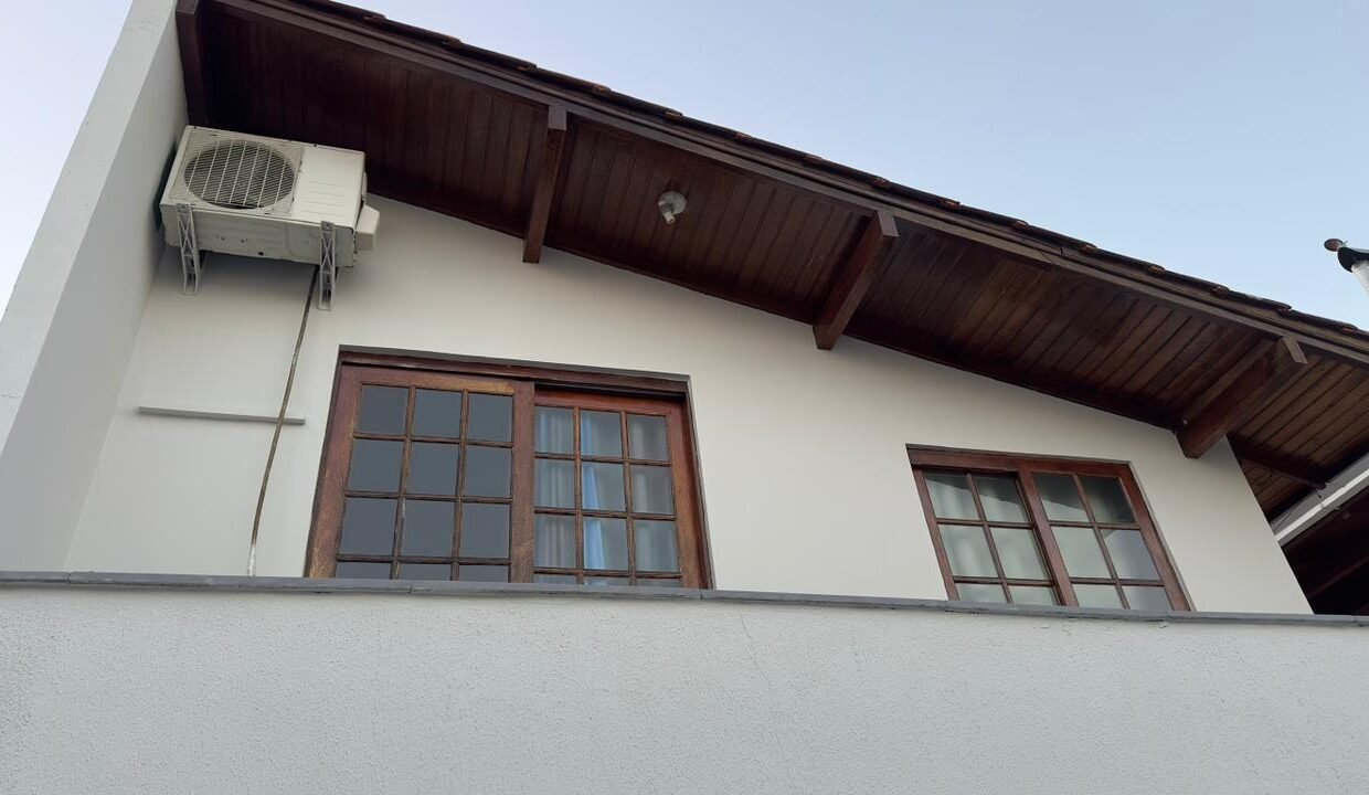 WhatsApp Image 2025-10-08 at 13.31.29 (2)