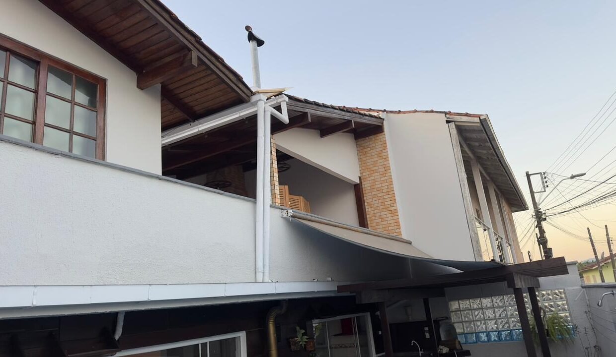 WhatsApp Image 2025-10-08 at 13.31.29