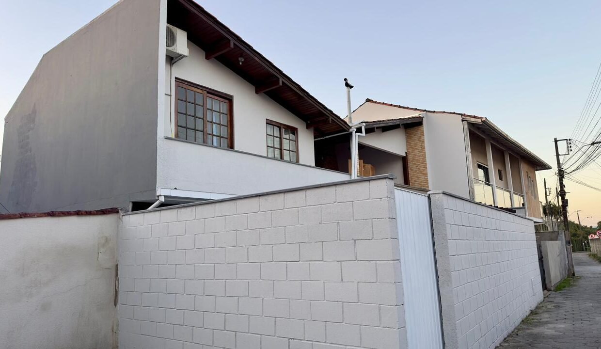 WhatsApp Image 2025-10-08 at 13.42.47